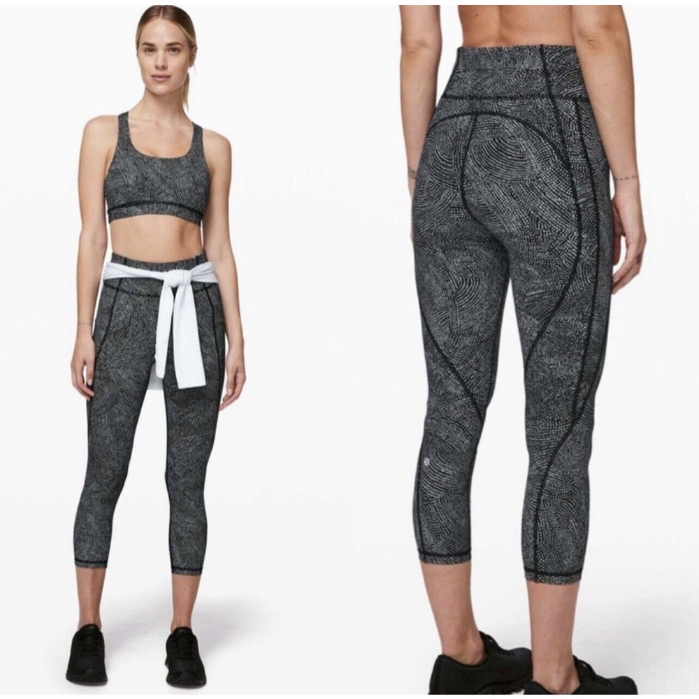 LULULEMON HIGH-RISETIME TO SWEAT CROPPED LEGGINGS..! Size 6